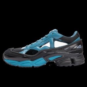Raf Simons Replicant Ozweego Sneaker